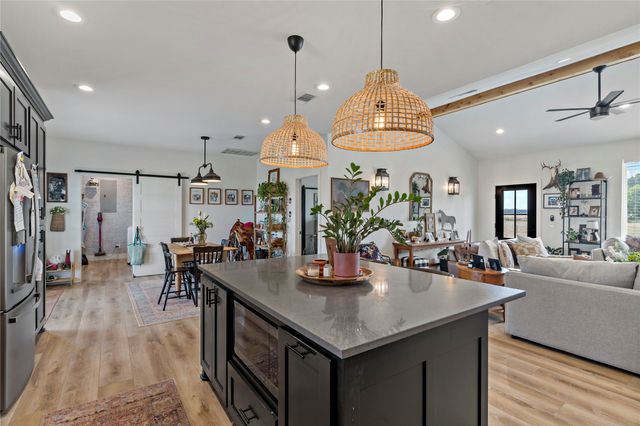 135 County Road 44550, Paris, TX 75462