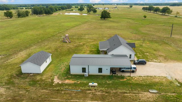 135 County Road 44550, Paris, TX 75462