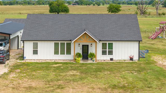 135 County Road 44550, Paris, TX 75462