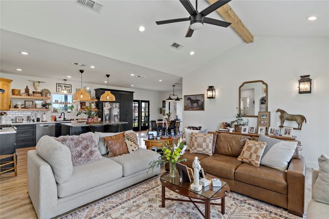 135 County Road 44550, Paris, TX 75462