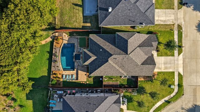 533 Longshore Drive, Little Elm, TX 75068