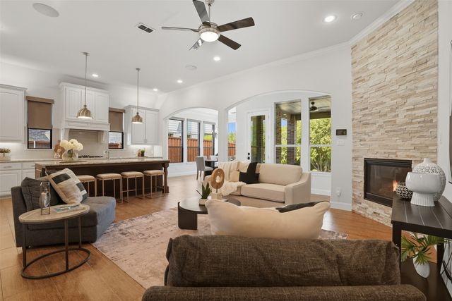 533 Longshore Drive, Little Elm, TX 75068