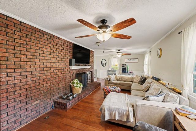 7128 N Carolina 242, Dunn, NC 28334
