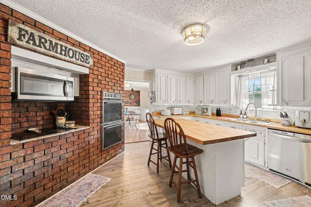 7128 N Carolina 242, Dunn, NC 28334