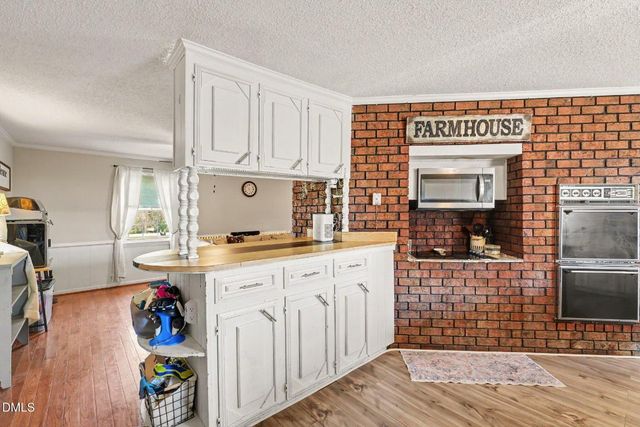 7128 N Carolina 242, Dunn, NC 28334