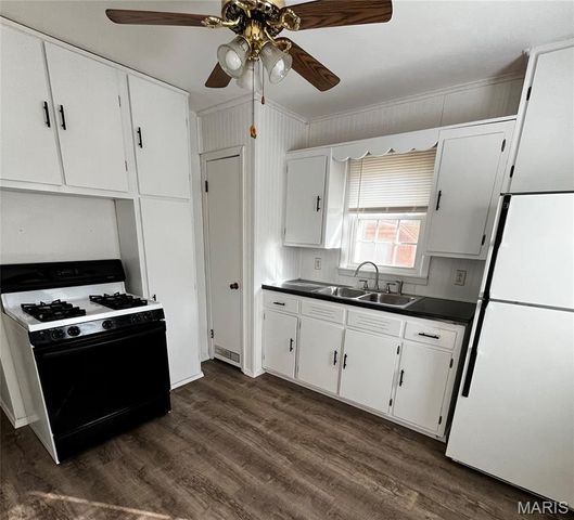 610 N Spring Street, Bloomfield, MO 63825