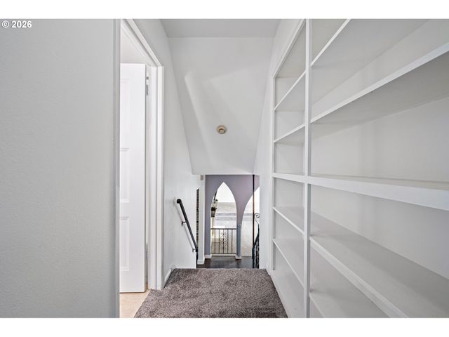 28974 GIMPL HILL Rd, Eugene, OR 97402