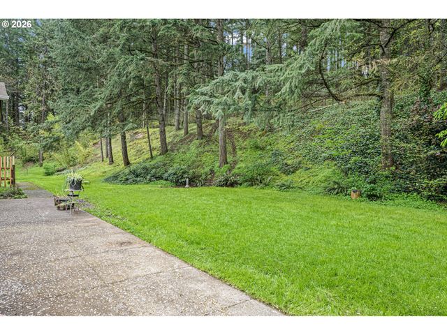 28974 GIMPL HILL Rd, Eugene, OR 97402