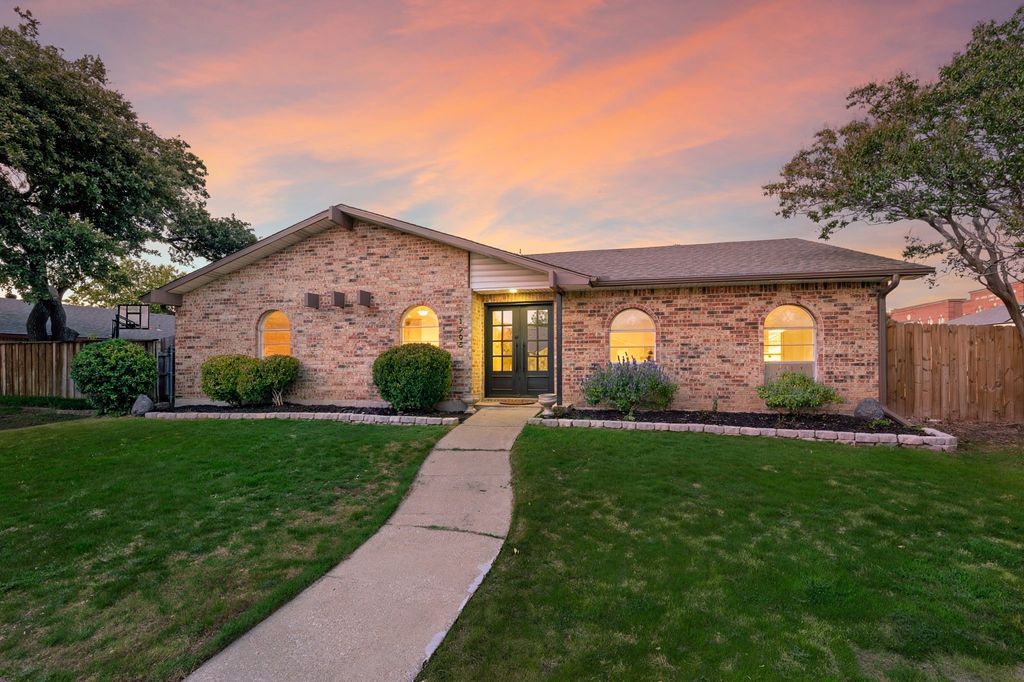 1905 Castille Drive, Carrollton, TX 75007 — exterior