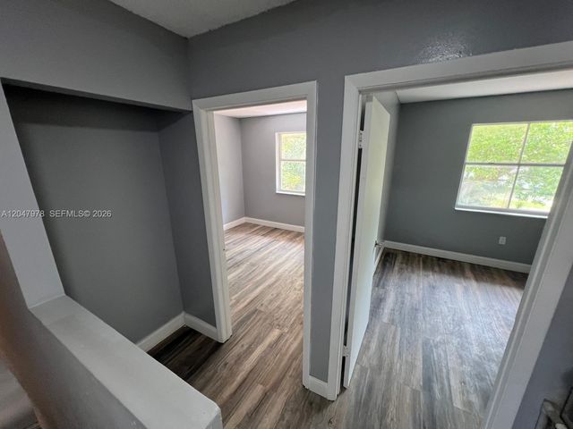 451 NE 136th St I-101, North Miami, FL 33161