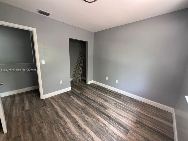 451 NE 136th St I-101, North Miami, FL 33161