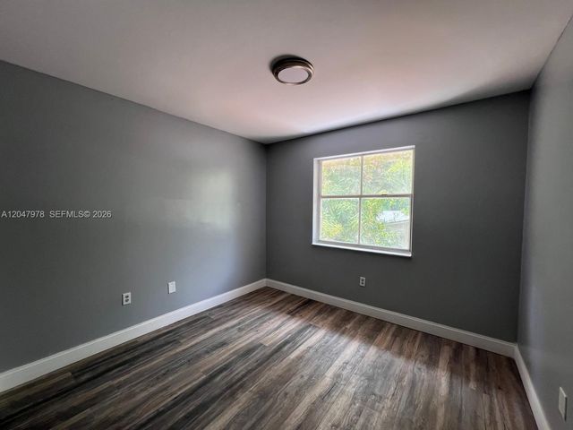 451 NE 136th St I-101, North Miami, FL 33161