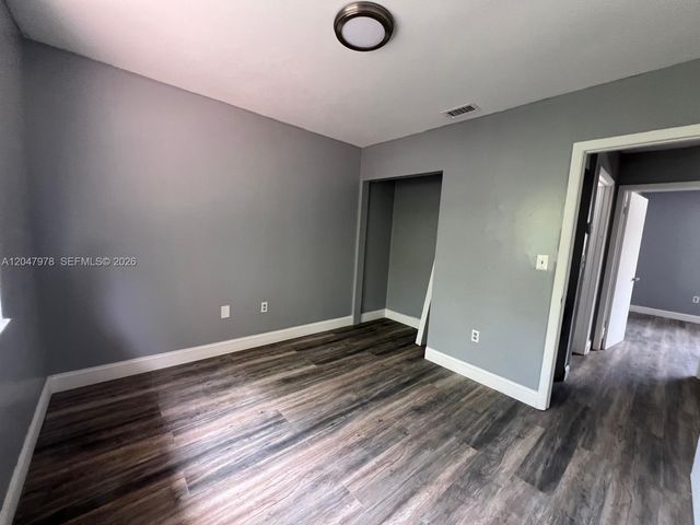451 NE 136th St I-101, North Miami, FL 33161