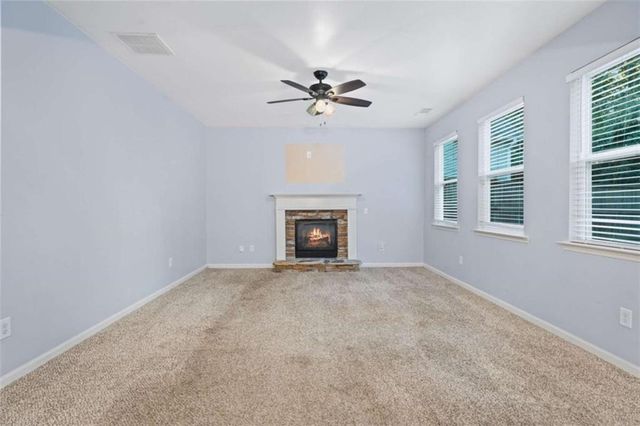 49 Windsor Way, Dallas, GA 30132