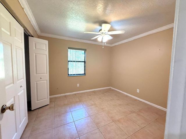 16031 78th Road N, Loxahatchee, FL 33470