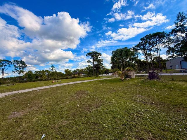 16031 78th Road N, Loxahatchee, FL 33470