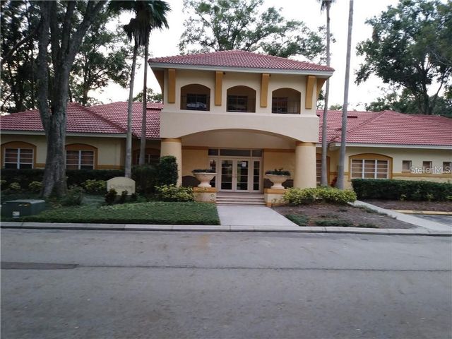 5620 PINNACLE HEIGHTS CIRCLE 305, Tampa, FL 33624