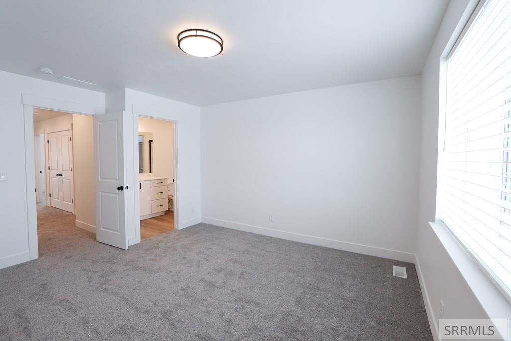 Image 13 of property listing at 1122 Ashlyn Wy # 1, Rigby, ID 83442