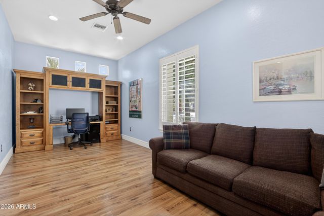 138 E MARY Lane, Gilbert, AZ 85295