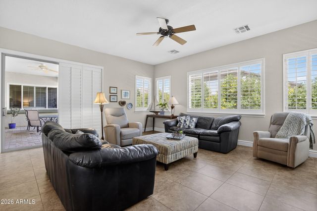 138 E MARY Lane, Gilbert, AZ 85295