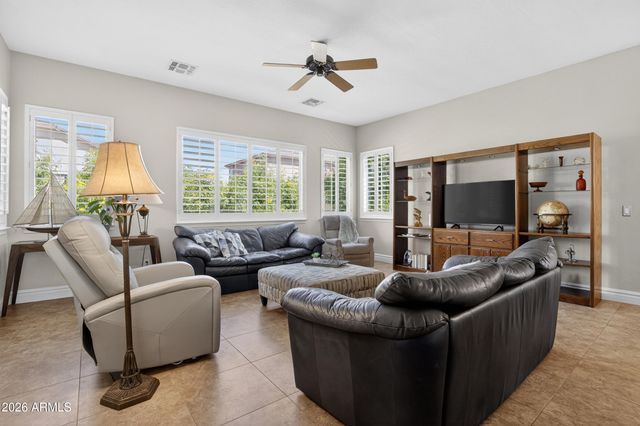 138 E MARY Lane, Gilbert, AZ 85295