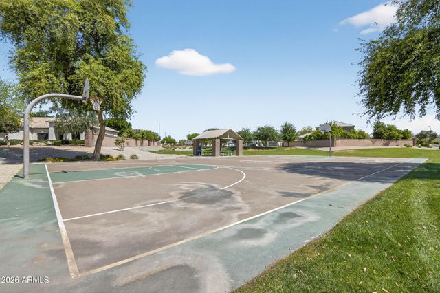 138 E MARY Lane, Gilbert, AZ 85295