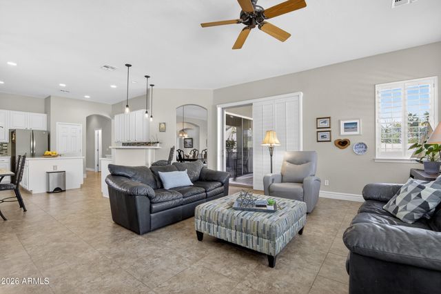 138 E MARY Lane, Gilbert, AZ 85295