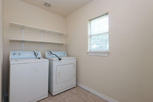 402 Trichelle Street A, Pasadena, TX 77506