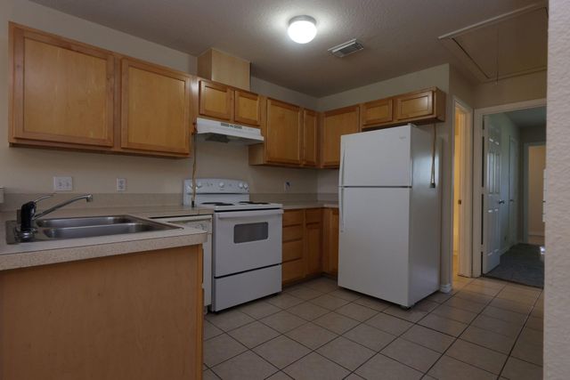 402 Trichelle Street A, Pasadena, TX 77506