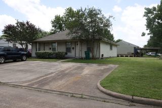 402 Trichelle Street A, Pasadena, TX 77506