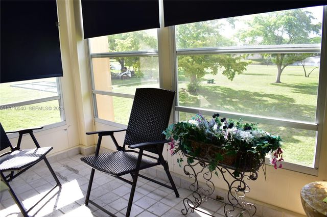 9321 Sunrise Lakes Blvd 201, Sunrise, FL 33322