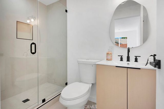 14868 Envoy, Sylmar, CA 91342