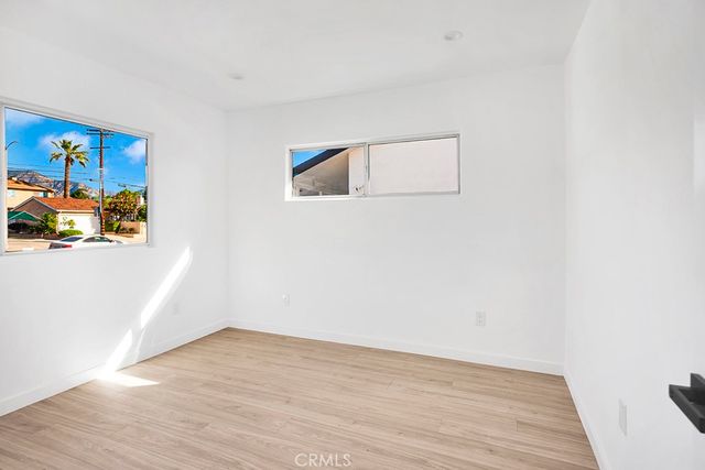 14868 Envoy, Sylmar, CA 91342