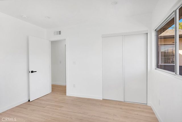 14868 Envoy, Sylmar, CA 91342