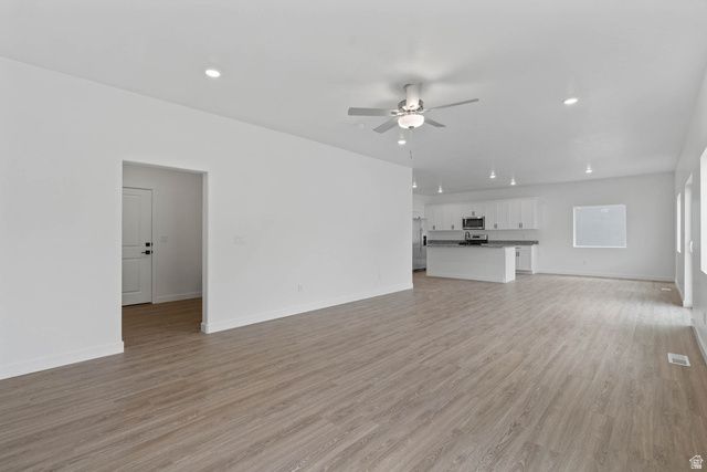 7075 THREE WARRIORS WAY, Eagle Mountain, UT 84005