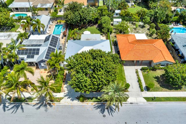 170 Wellesley Drive, Lake Worth Beach, FL 33460
