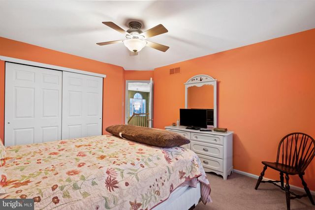 1417 BENTLEY DR, Warrington, PA 18976