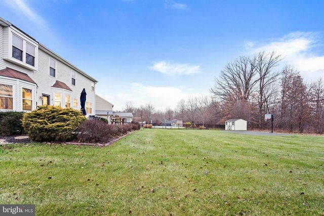 1417 BENTLEY DR, Warrington, PA 18976