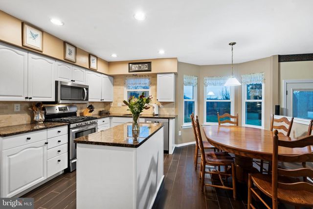 1417 BENTLEY DR, Warrington, PA 18976