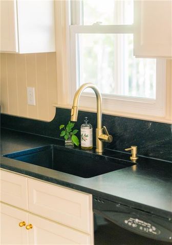 11775 Highland Colony Drive, Roswell, GA 30075