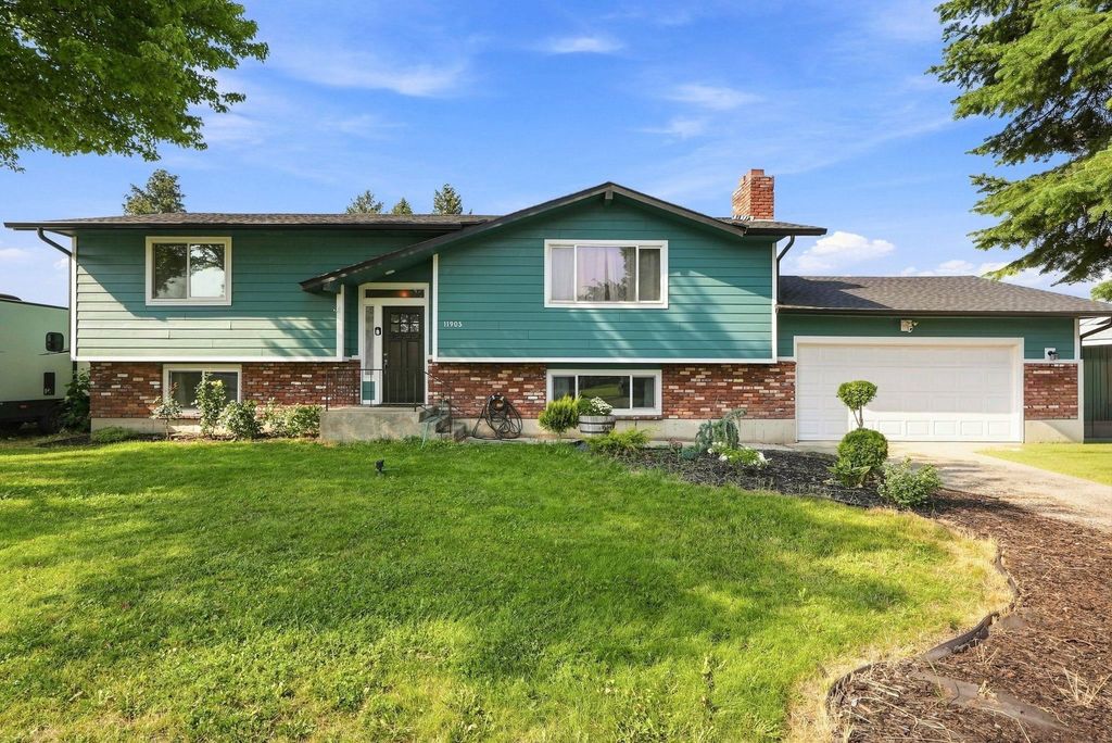 11905 E FAIRVIEW Ave, Spokane Valley, WA 99206 photo 2