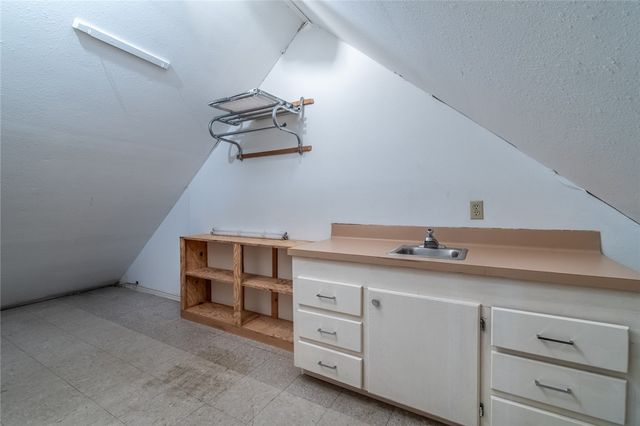 125 Magee Lane, Robstown, TX 78380