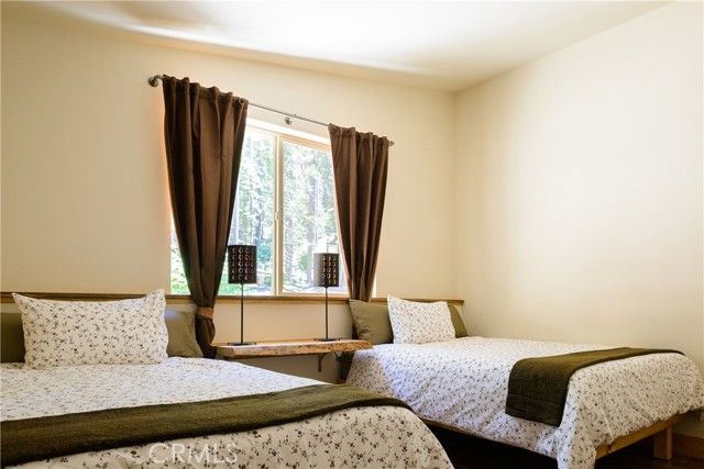 7436 Yosemite Park, Yosemite National Park, CA 95389