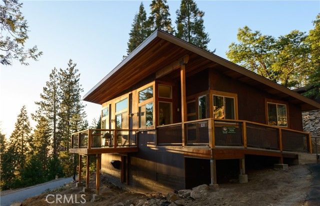 7436 Yosemite Park, Yosemite National Park, CA 95389