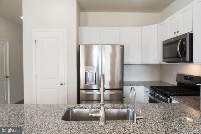 1214 PETERSON WAY, Absecon, NJ 08201