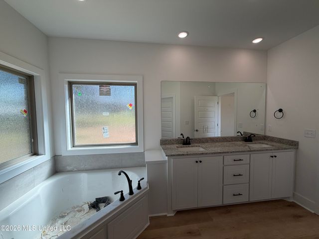 124 Duffey Drive, Florence, MS 39073