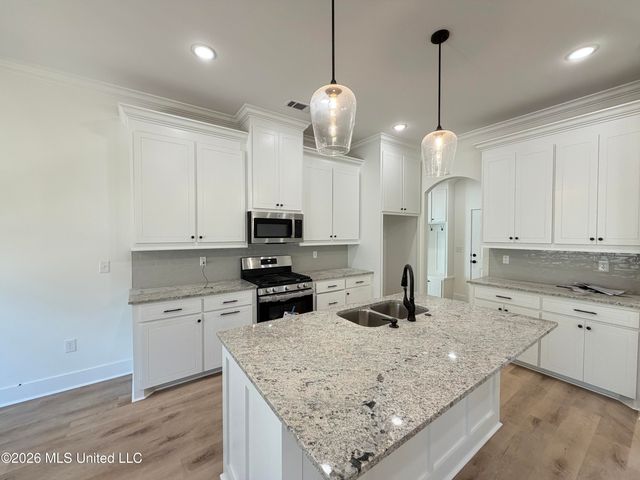 124 Duffey Drive, Florence, MS 39073