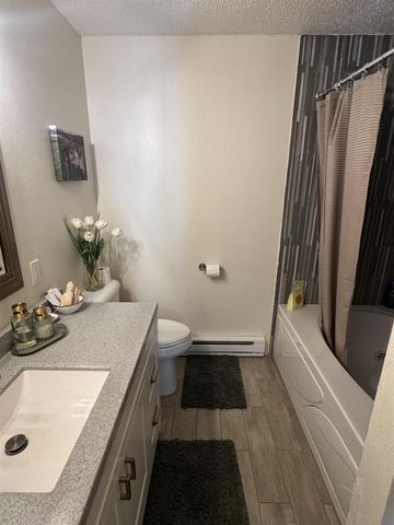 1217 N 33rd St, Superior, WI 54880