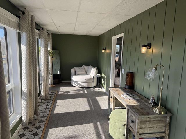 1217 N 33rd St, Superior, WI 54880