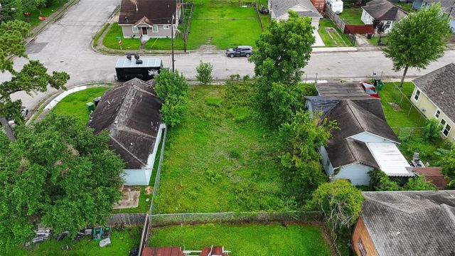 5537 Margarita Street, Houston, TX 77020